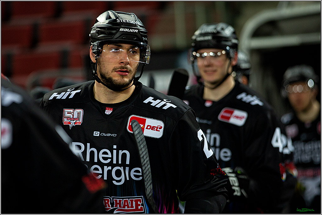 PENNY DEL; Koelner Haie- Fischtown Pinguins; Koeln, 22.12.2022